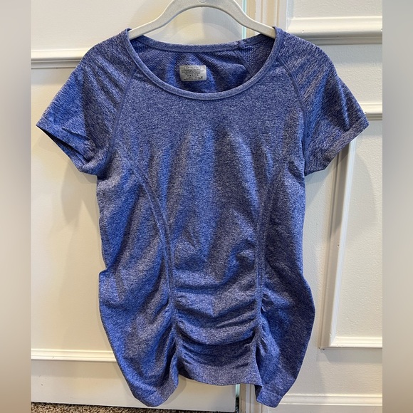 Athleta blue heather top with ruching and short sleeves - Picture 3 of 7